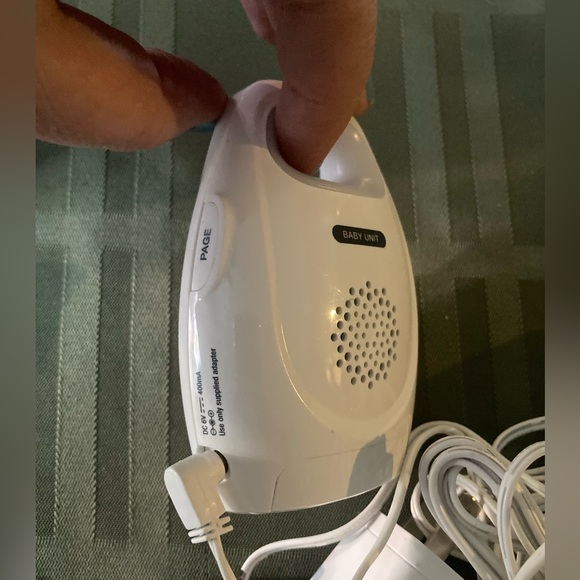 VTech DM223 Digital Audio Baby Monitor & Power Adapters - Picture 3 of 4